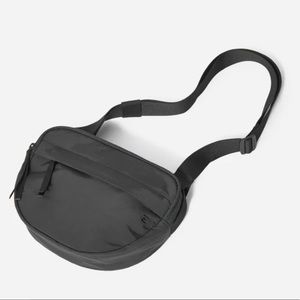 Everlane Crossbody Bag